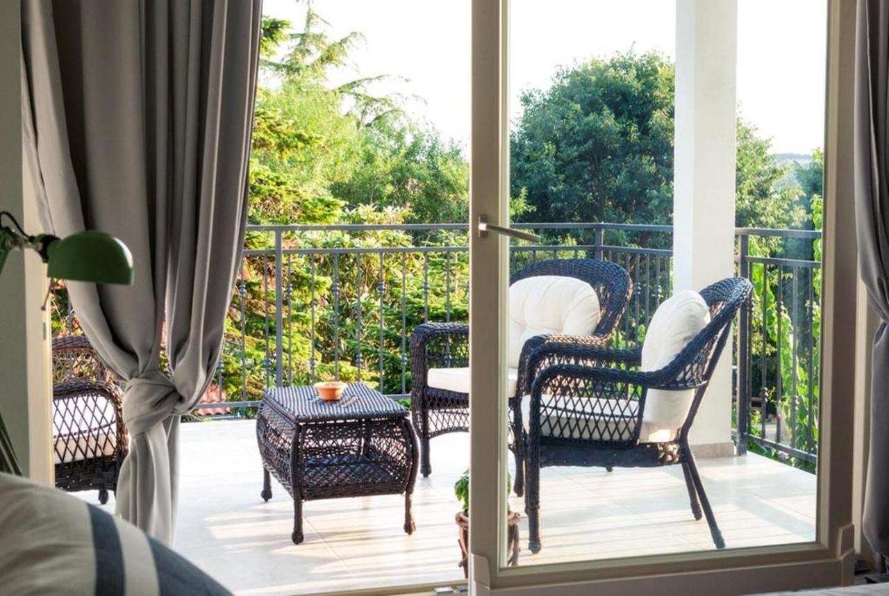 Villa Mediterranea - Apartments 梅杜林 外观 照片