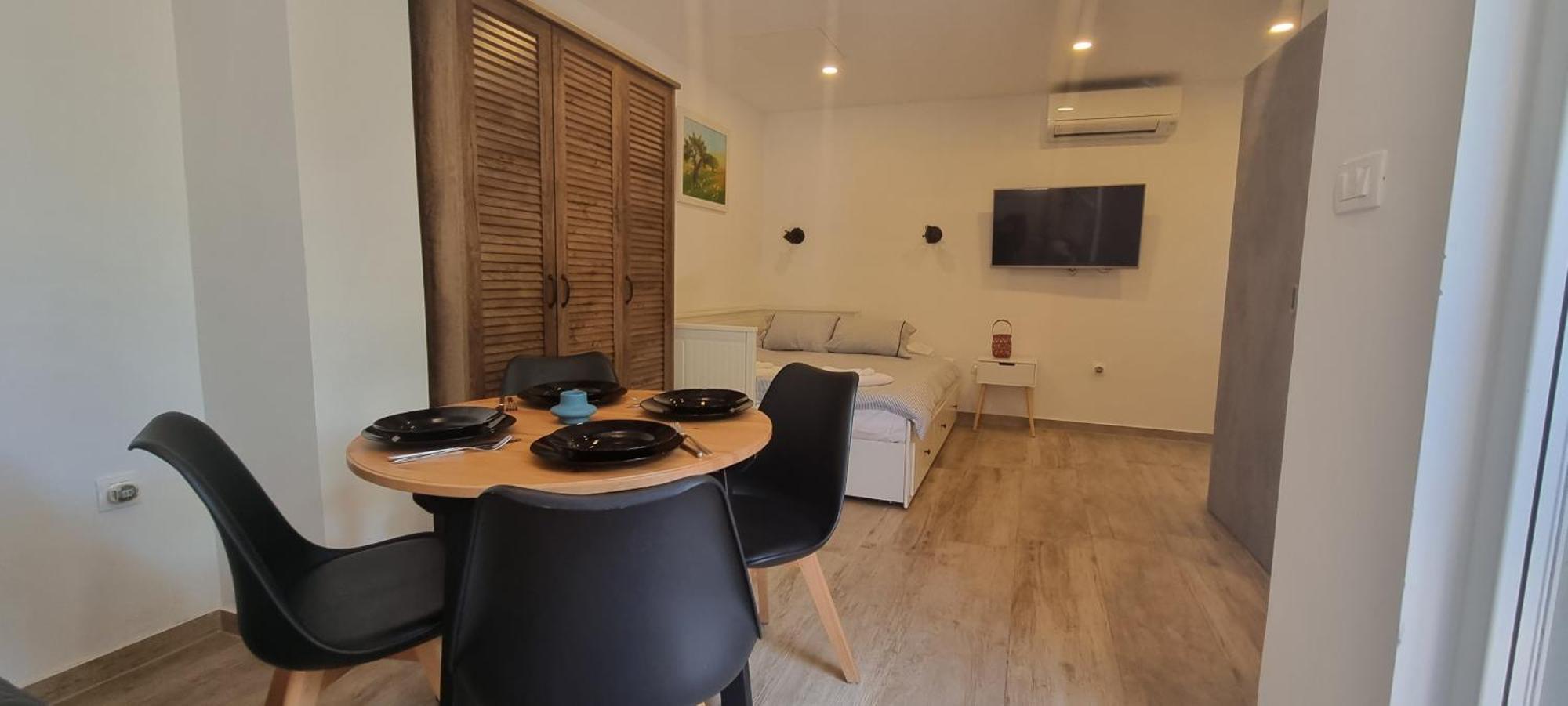 Villa Mediterranea - Apartments 梅杜林 外观 照片